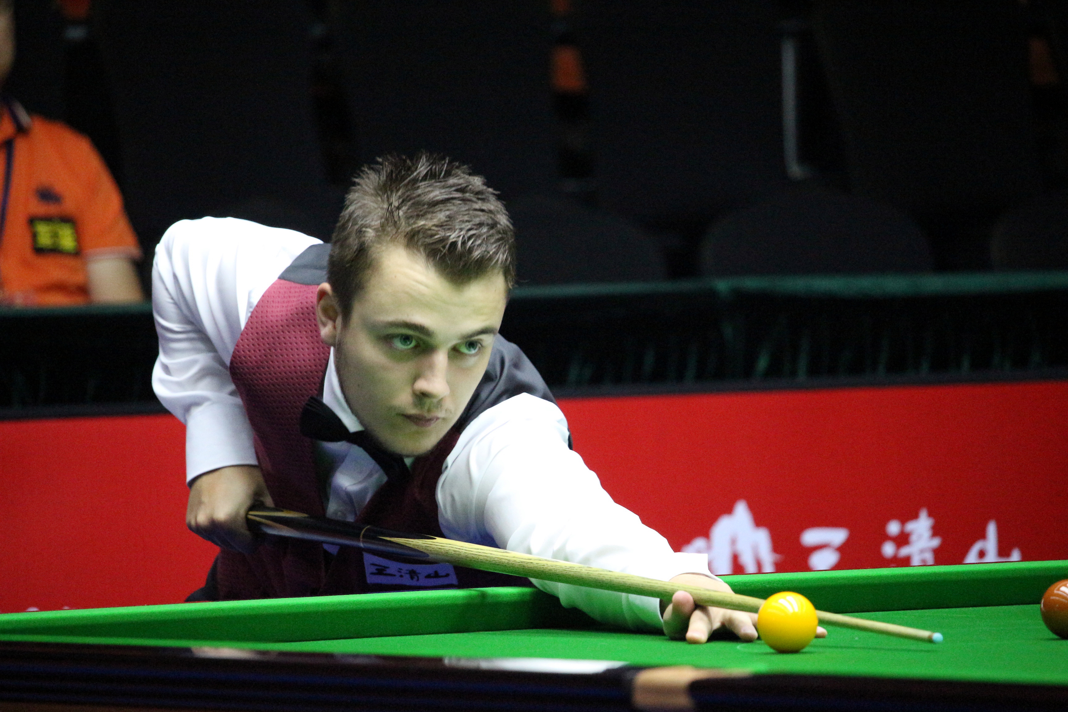 英超与谢什 英超与谢什